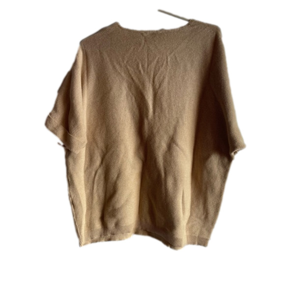 PLUS size cream top XL/XXL short sleeve - Picture 5 of 5